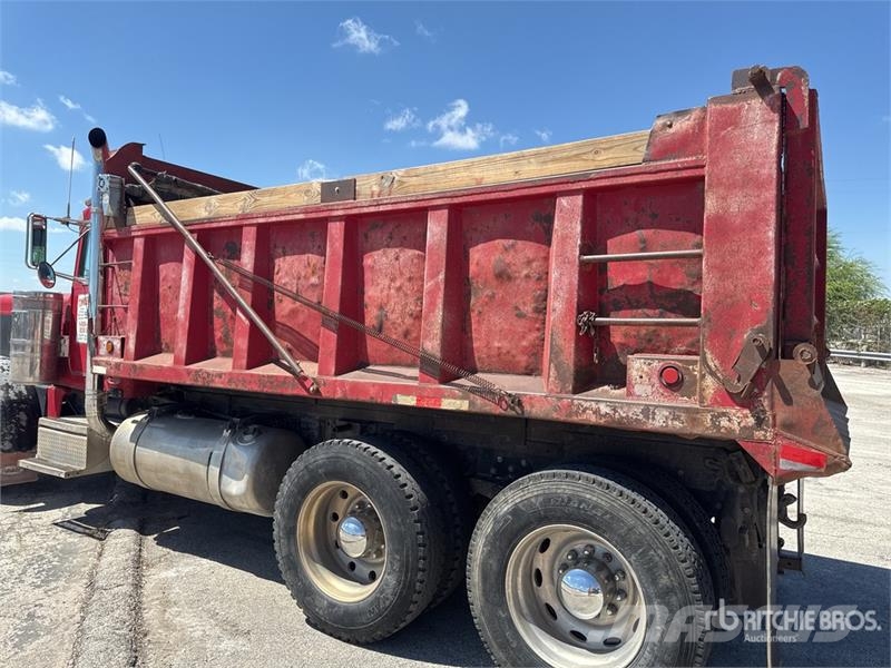 Peterbilt 359 Kallurid