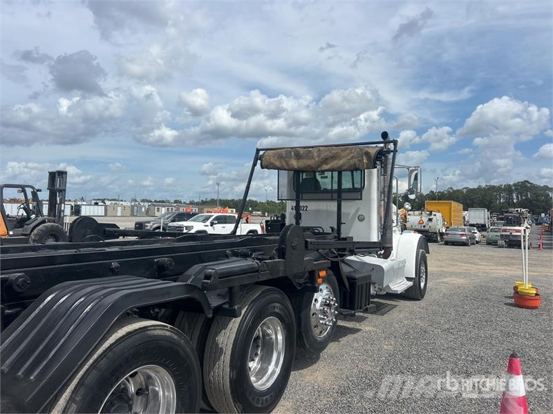 Peterbilt 365 Kipplader
