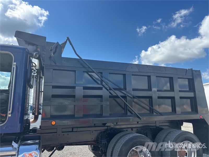 Peterbilt 365 شاحنات قلابة