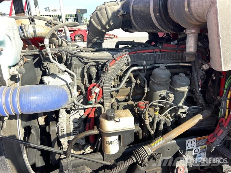 Peterbilt 365 Cegonhas