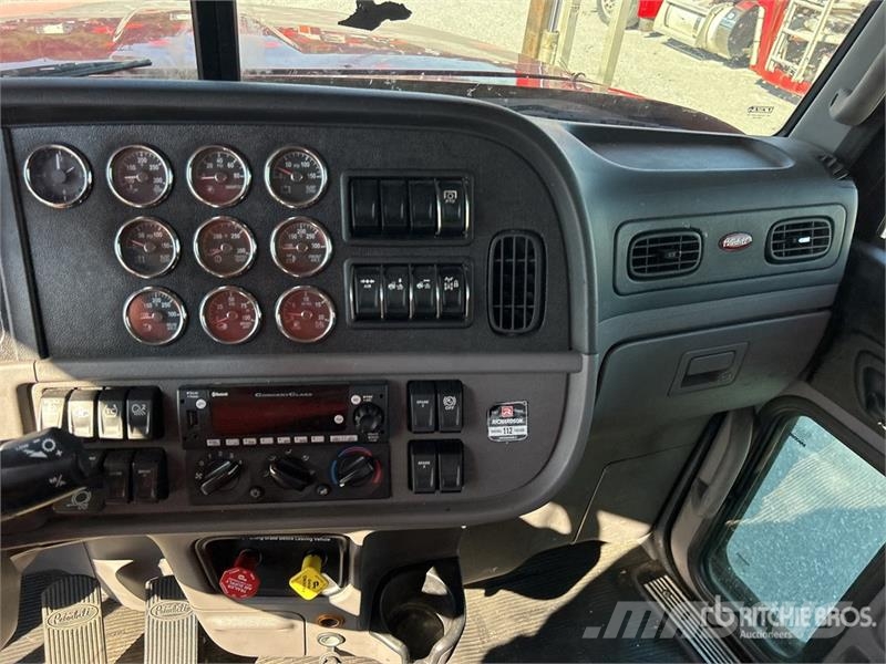 Peterbilt 365 Cegonhas