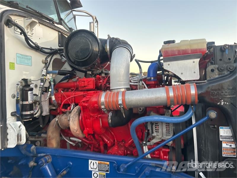 Peterbilt 365 Trekkers