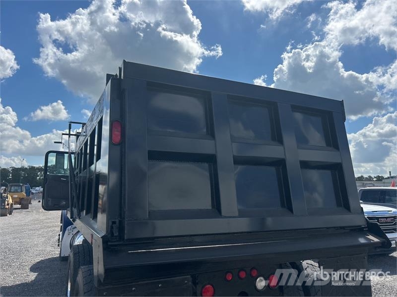 Peterbilt 365 شاحنات قلابة