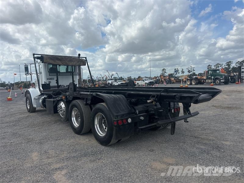 Peterbilt 365 Kipplader