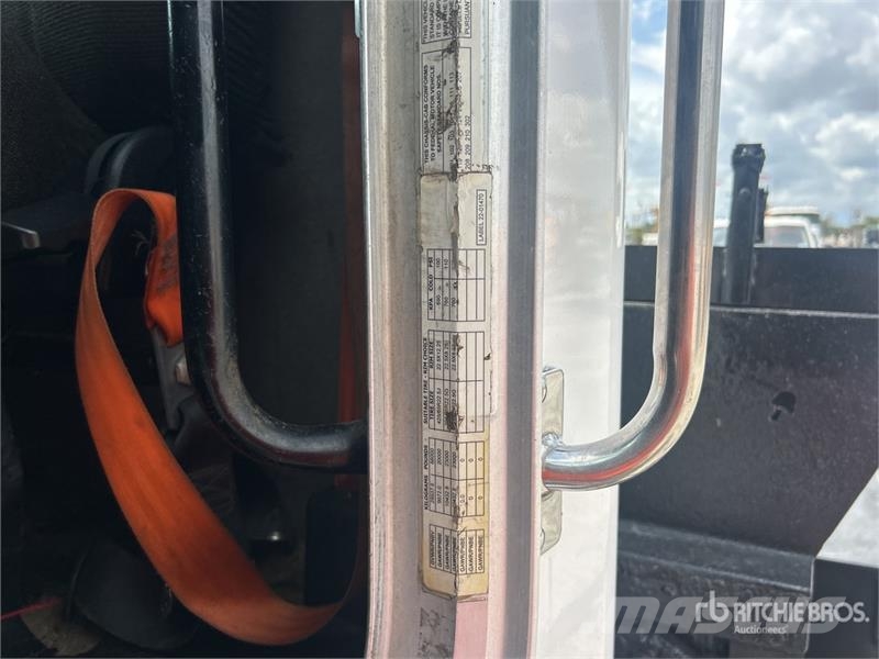 Peterbilt 365 Kipplader