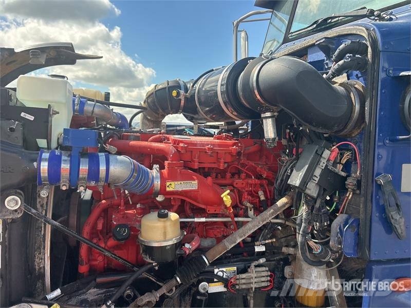 Peterbilt 365 شاحنات قلابة