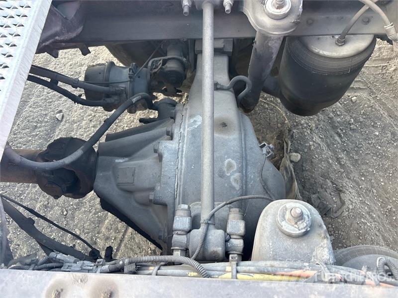 Peterbilt 365 中古トラクターヘッド | トレーラーヘッド