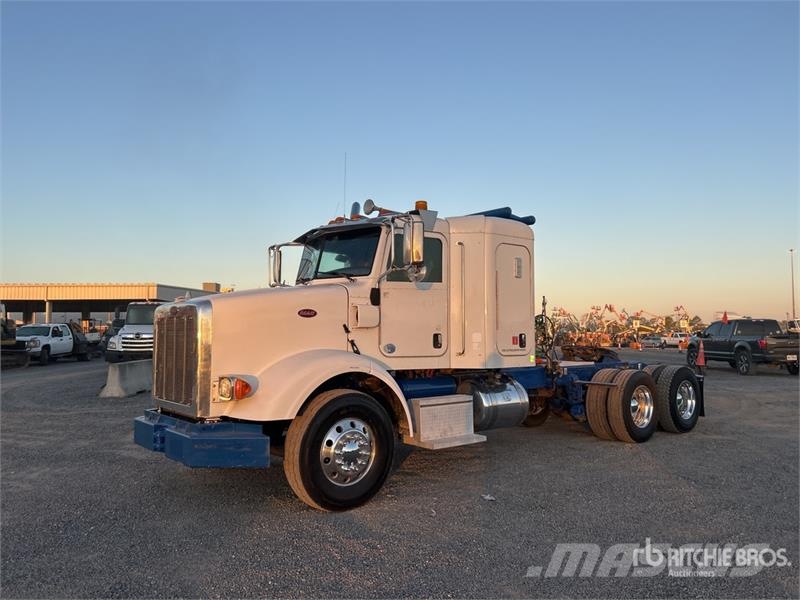 Peterbilt 365 Trekkers