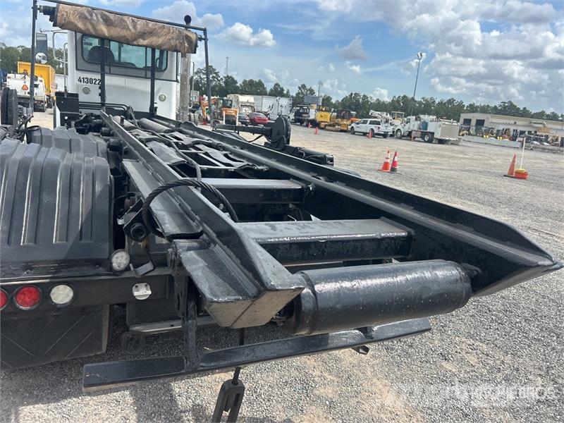 Peterbilt 365 Kipplader