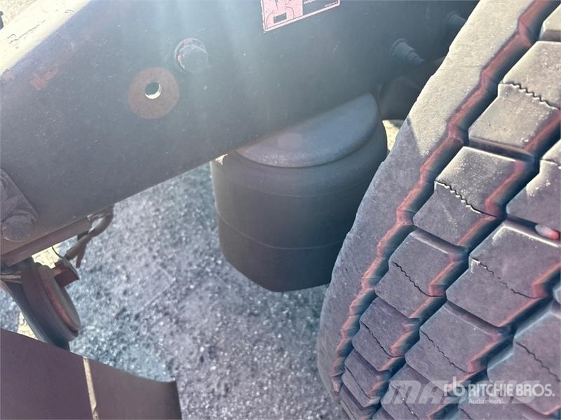 Peterbilt 365 中古トラクターヘッド | トレーラーヘッド