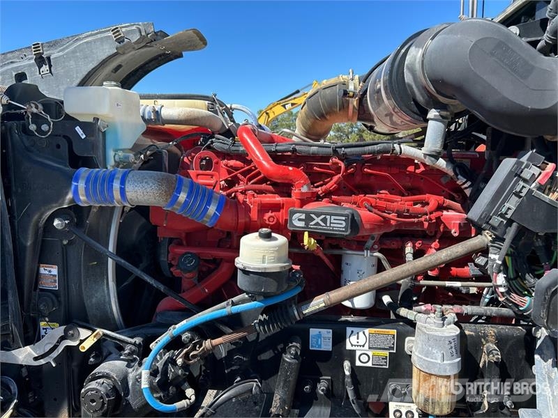 Peterbilt 367 وحدات الجر