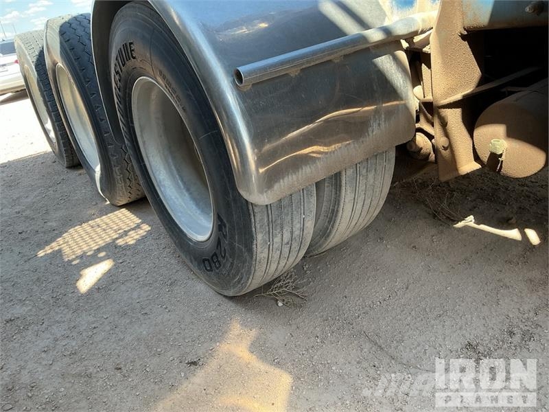 Peterbilt 367 Vlačilci
