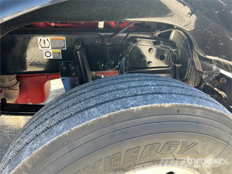 Peterbilt 367 وحدات الجر