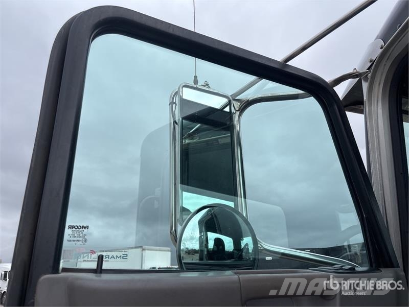 Peterbilt 367 Cavalos mecânicos