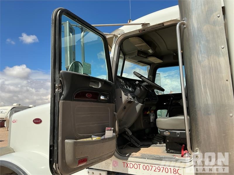 Peterbilt 367 Vlačilci