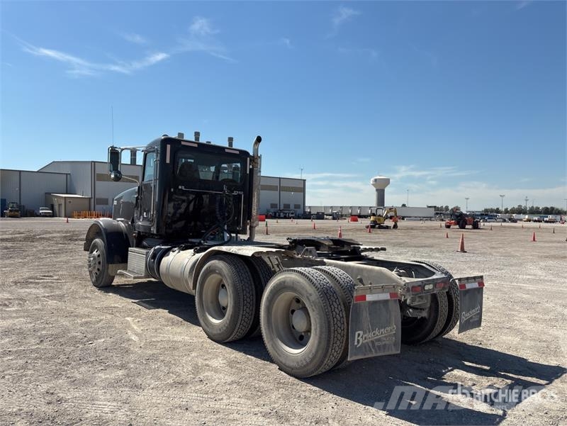 Peterbilt 367 Çekiciler
