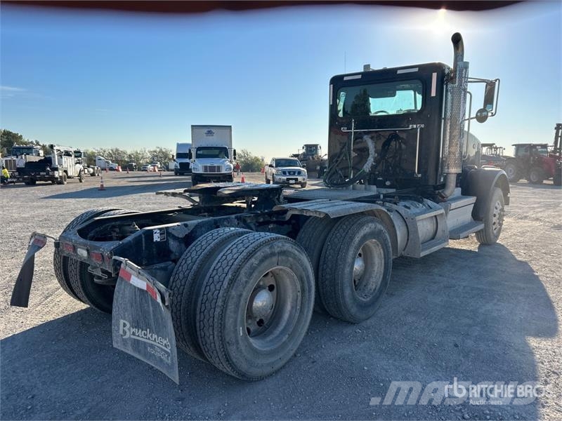 Peterbilt 367 Vilcēji