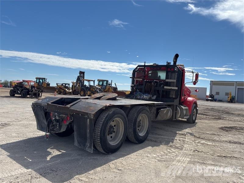 Peterbilt 367 Kurtaricilar