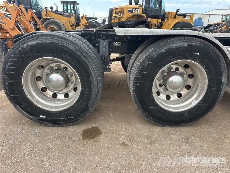Peterbilt 367 Влекачи