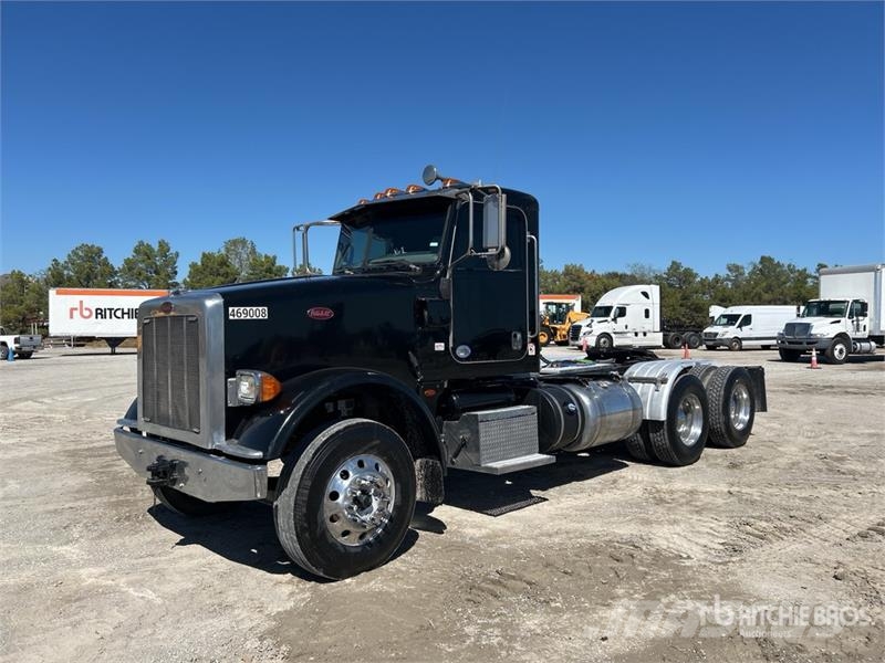 Peterbilt 367 وحدات الجر