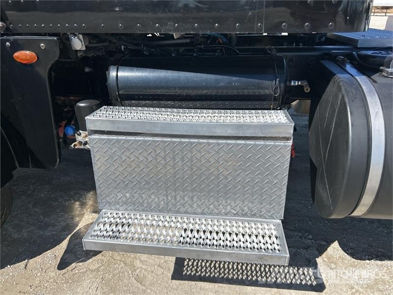 Peterbilt 367 وحدات الجر