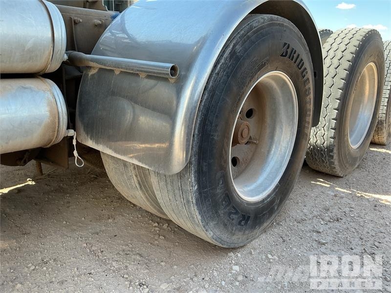 Peterbilt 367 Vlačilci