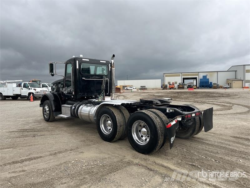 Peterbilt 367 Camiones tractor