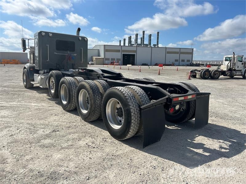 Peterbilt 367 10x4 Quad/A Sleeper Truck Tractor Ostali kamioni