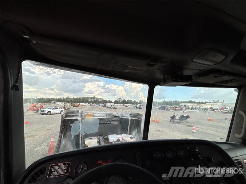 Peterbilt 367 10x4 Quad/A Dump Truck Camiões basculantes