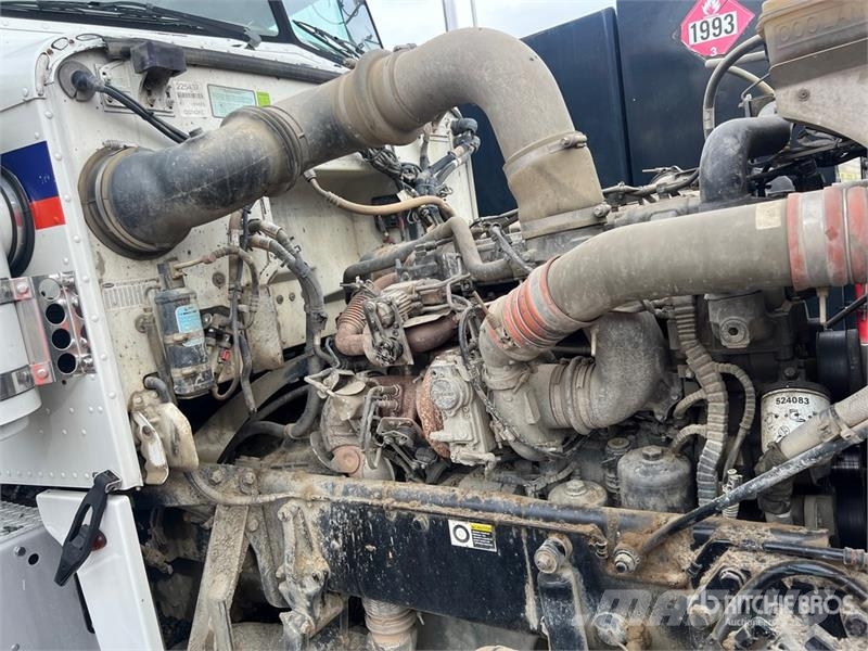 Peterbilt 367 10x4 Quad/A Dump Truck Pašizgāzējs