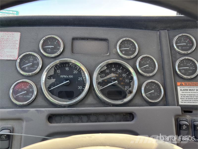 Peterbilt 367 12x6 5-Axle Sleeper Truck Tractor Diger kamyonlar