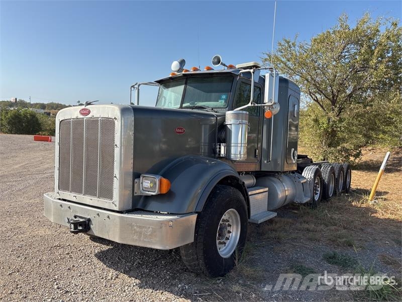 Peterbilt 367 12x6 5-Axle Sleeper Truck Tractor Diger kamyonlar