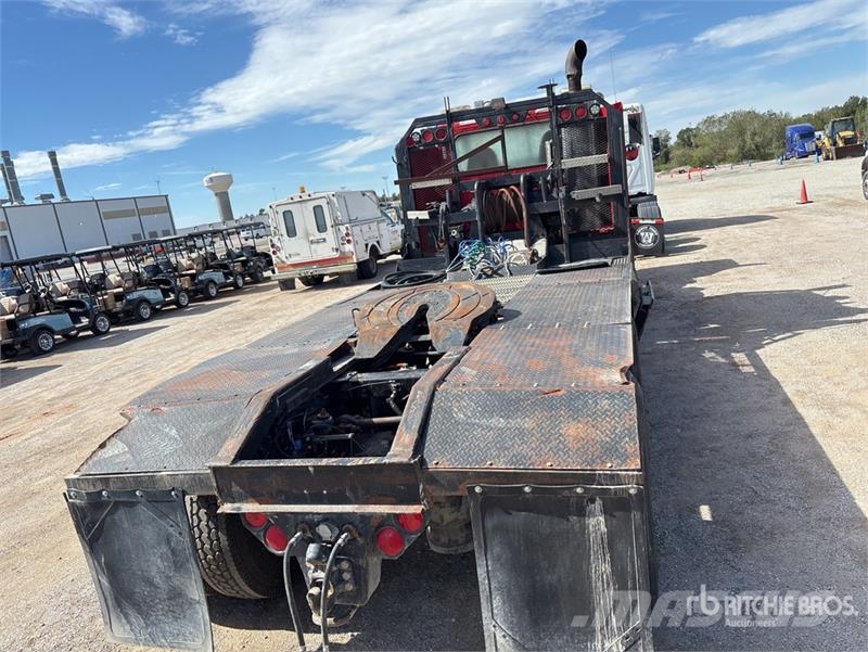 Peterbilt 367 6x4 Winch Truck Hinausautot