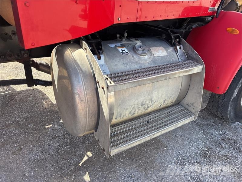 Peterbilt 367 6x4 Winch Truck Hinausautot