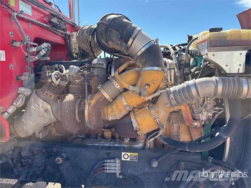 Peterbilt 367 6x4 Winch Truck Hinausautot