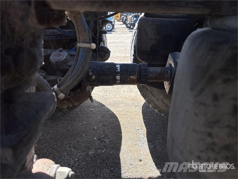 Peterbilt 367 6x4 Winch Truck Hinausautot