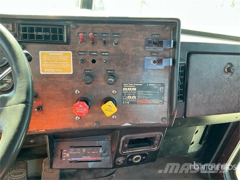 Peterbilt 377 Autotractoare