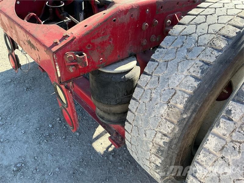Peterbilt 377 Autotractoare