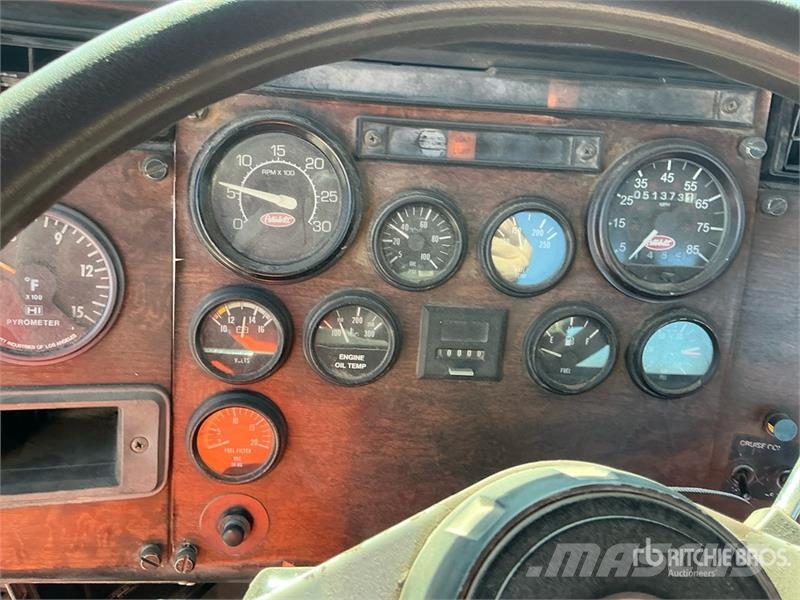 Peterbilt 377 Autotractoare