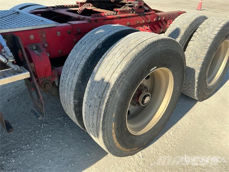 Peterbilt 377 Autotractoare
