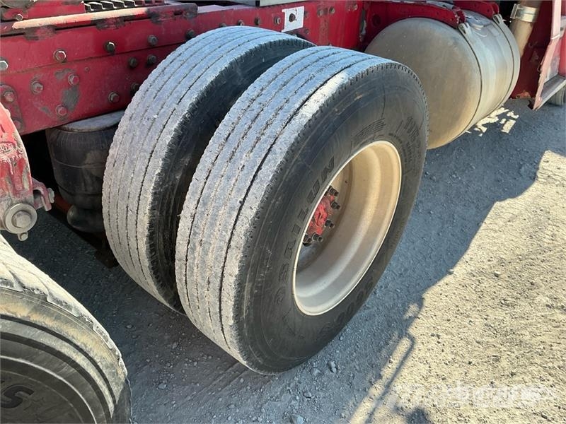 Peterbilt 377 Autotractoare