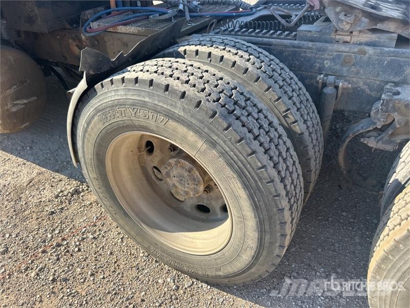 Peterbilt 379 وحدات الجر