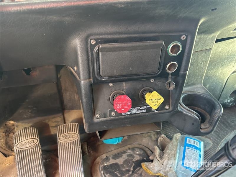 Peterbilt 379 وحدات الجر