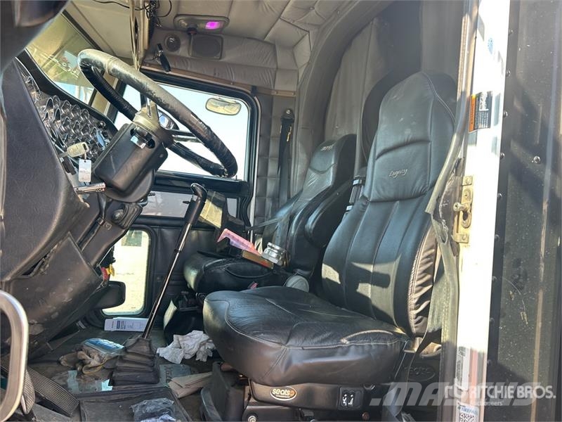 Peterbilt 379 وحدات الجر