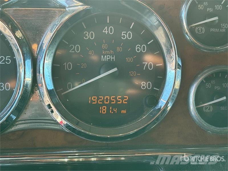 Peterbilt 379 Trekkers