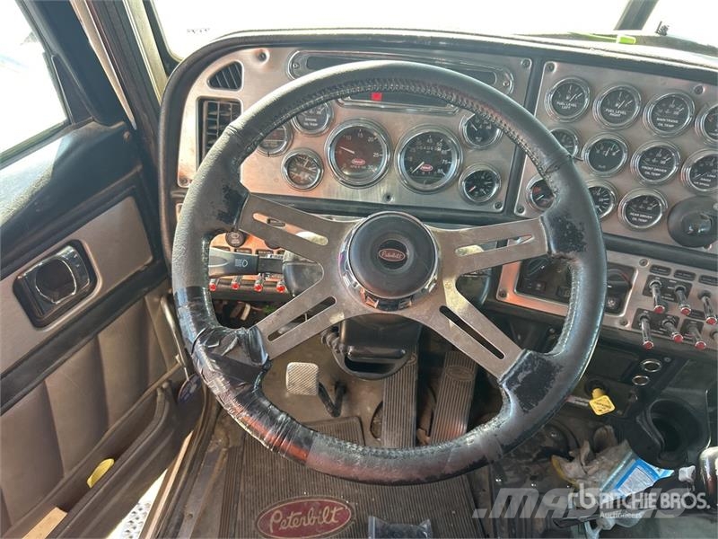 Peterbilt 379 وحدات الجر