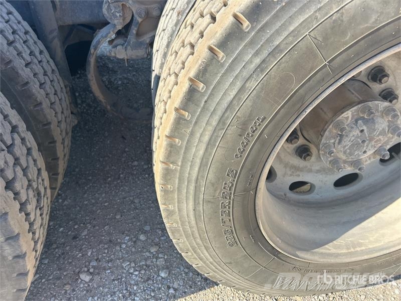 Peterbilt 379 وحدات الجر