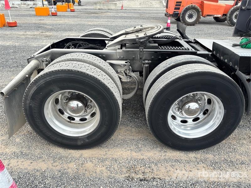 Peterbilt 379 Vlačilci