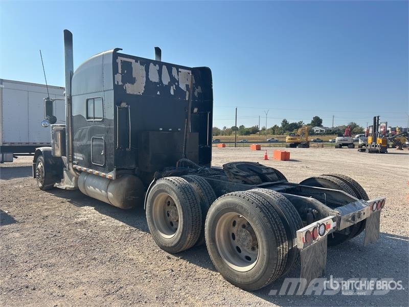Peterbilt 379 وحدات الجر