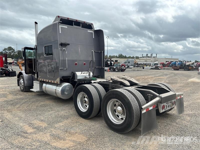 Peterbilt 379 Vlačilci